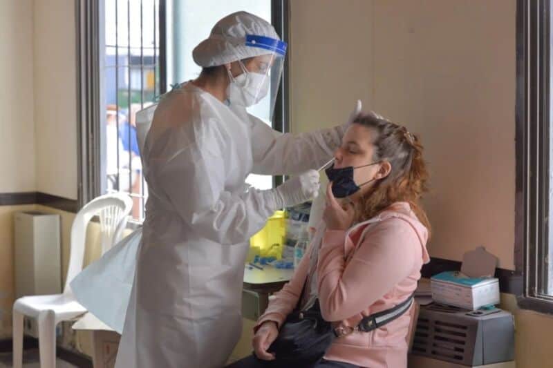 Cuándo aislarse y testearse: todas las respuestas para extremar los cuidados ante el coronavirus