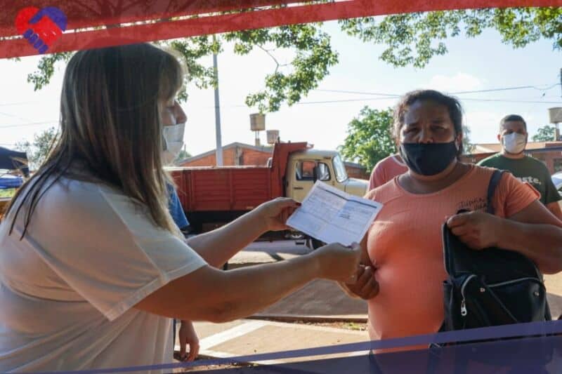 El P.A.S. llevó el Mercadito Solidario al barrio Los Lapachos de Posadas 2 4 - mercadito 3 - 3