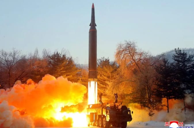 Corea del Norte anunció que realizó la prueba de un misil hipersónico