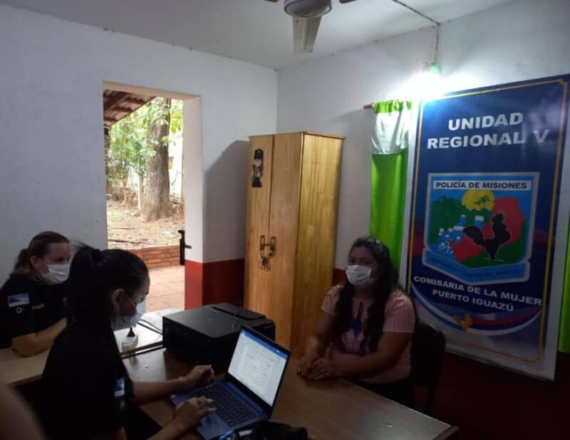 La mujer buscada en Iguazú ya se encuentra con sus familiares