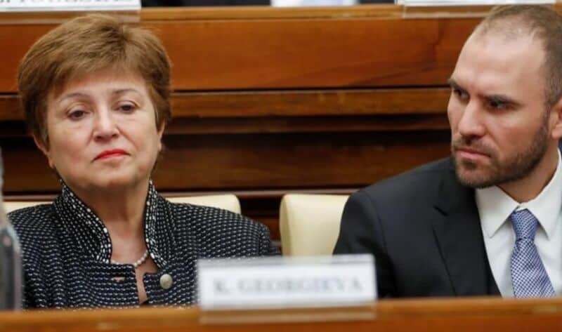 El FMI exige un ajuste, Nación se niega y estudia qué hacer con el próximo pago