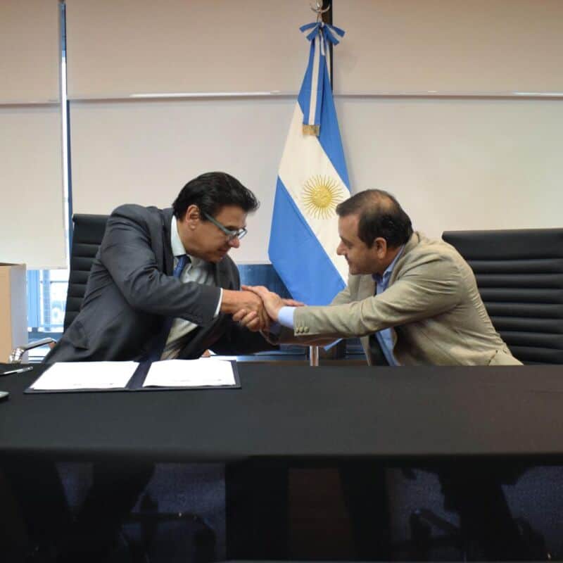Misiones acordó con Nación una ayuda económica para trabajadores yerbateros y tabacaleros 2 4 - 03 - 3