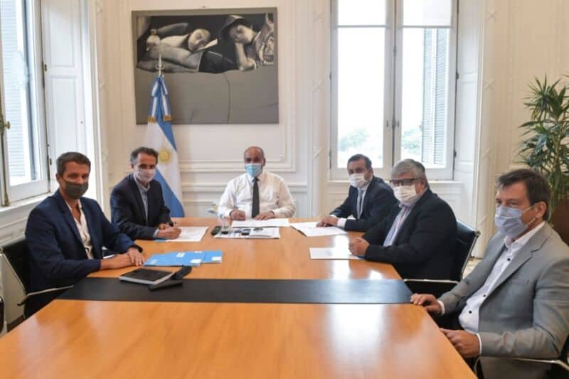 Misiones firmó con Nación acuerdos por inversiones en infraestructura hídrica y agroproductiva