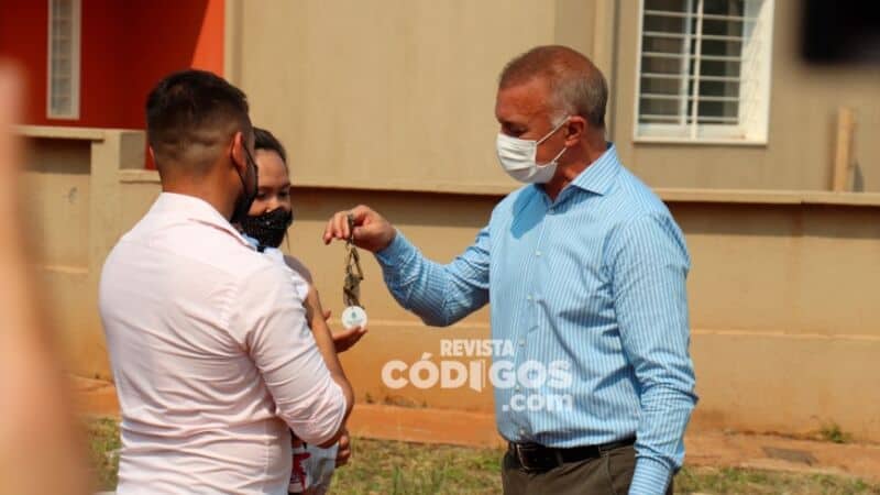 Entregaron casas a beneficiaros del Programa Procrear II en Posadas