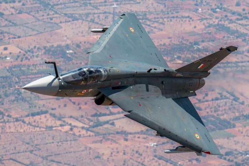 Argentina avanza con la compra de 12 aviones de combate a China