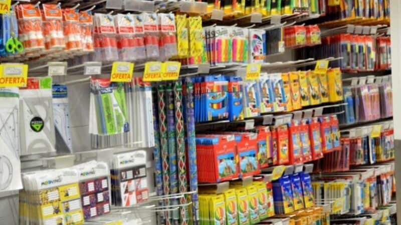 La canasta escolar en Argentina llega con aumentos de hasta 130%, según un relevamiento