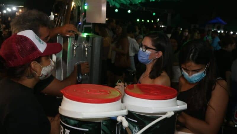 Más de 8 mil personas disfrutaron del festival artesanal de cervezas en Posadas 1 2 - Cerveza 1 - 1