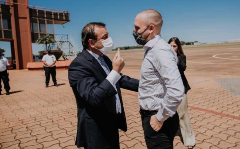 Herrera y Guzmán firmaron convenios para financiar obras de infraestructura en Misiones 1 2 - Herrera 2 5 - 1