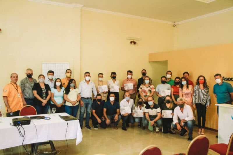 Investigacion Turismo y Millennials 4 1 - 19