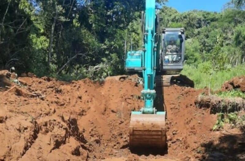 Vialidad Provincial ejecuta trabajos de excavación para mejorar el acceso al agua en áreas rurales