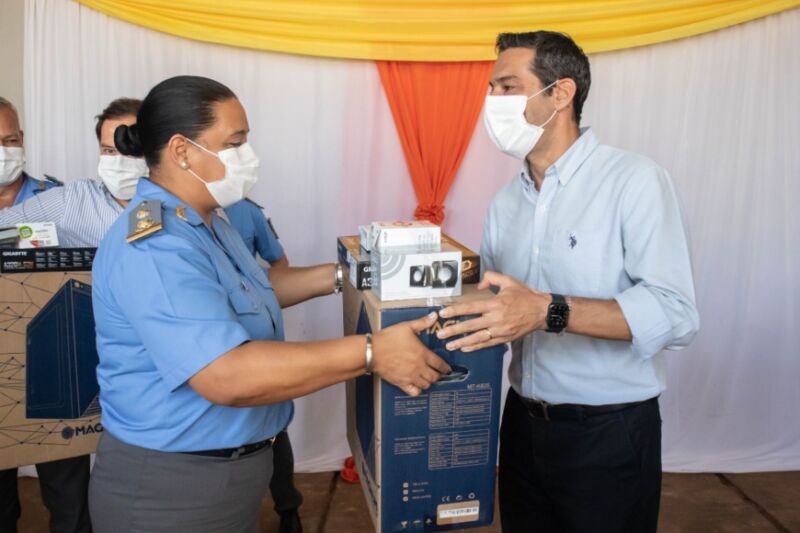 El Servicio Penitenciario Provincial incorporó más equipos informáticos a su red digital