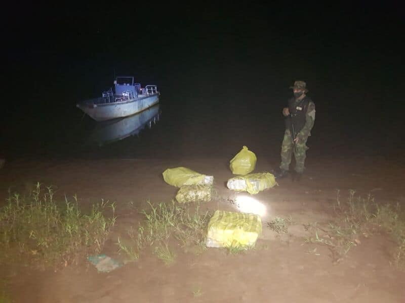 Secuestraron más de 100 kilos de marihuana en Eldorado 2 4 - WhatsApp Image 2022 02 13 at 12.30.12 2 - 3