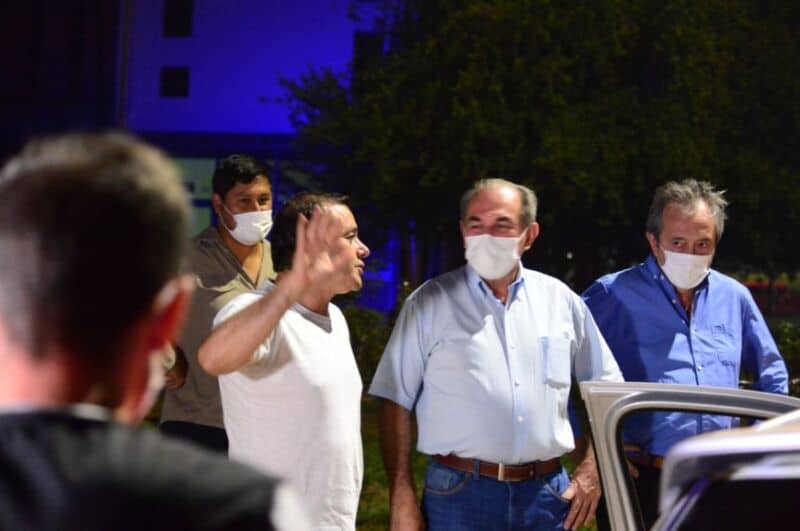 Stelatto y Herrera Ahuad recorrieron las zonas de Posadas afectadas por los incendios