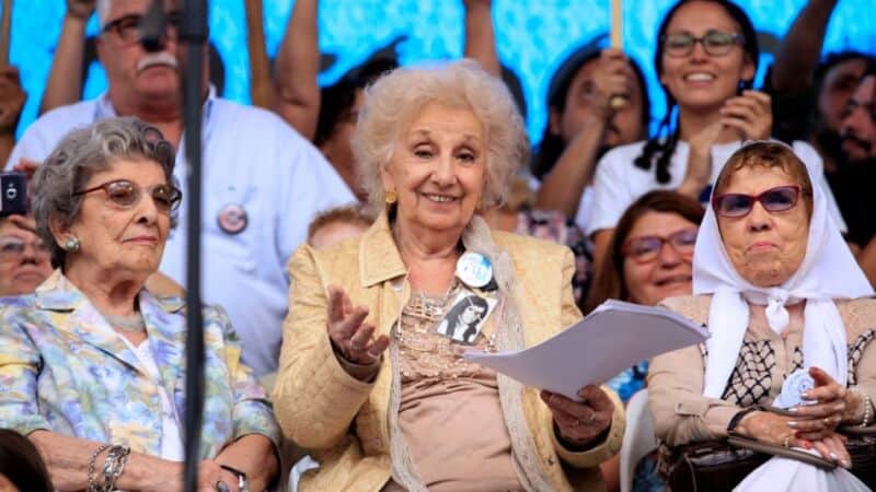 Abuelas de Plaza de Mayo volverán a marchar el 24 de marzo tras dos años
