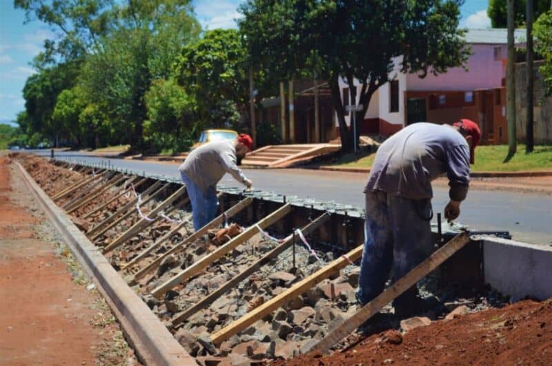 La avenida Las Heras ya cuenta con el boulevard finalizado
