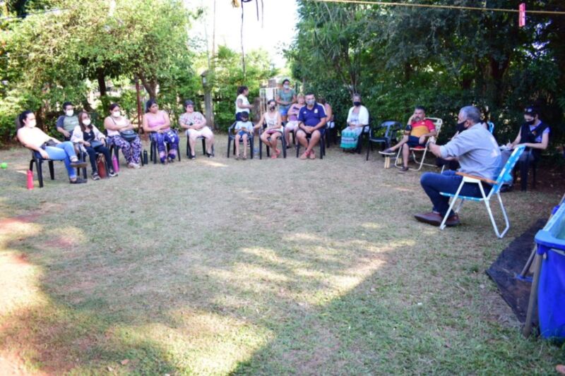 Barrio Aeroclub: "Necesitamos acceder a la red de agua potable y regularizar nuestras tierras" 1 2 - barrio Aeroclub 2 - 1