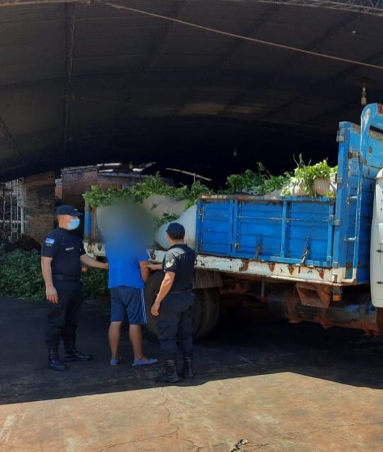 camion con yerba robada 2 - 19