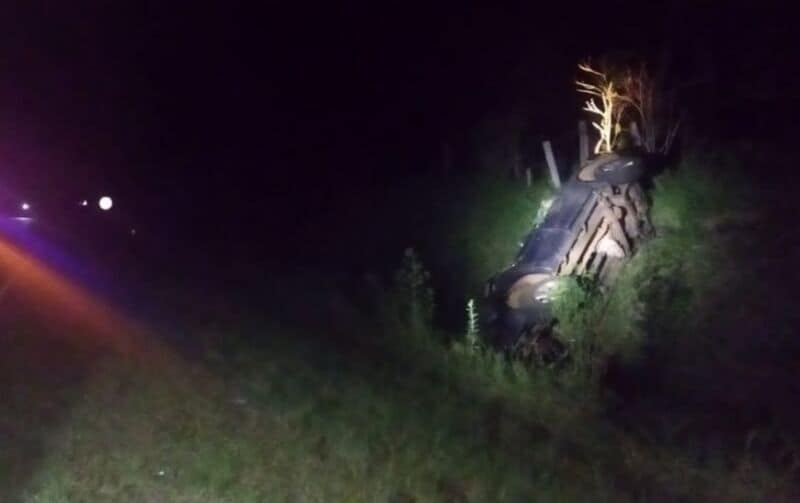 Dos jóvenes fallecieron tras el despiste de una camioneta en Bernardo de Irigoyen