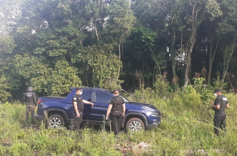 Doble femicidio: encontraron abandonada la camioneta del supuesto autor del hecho
