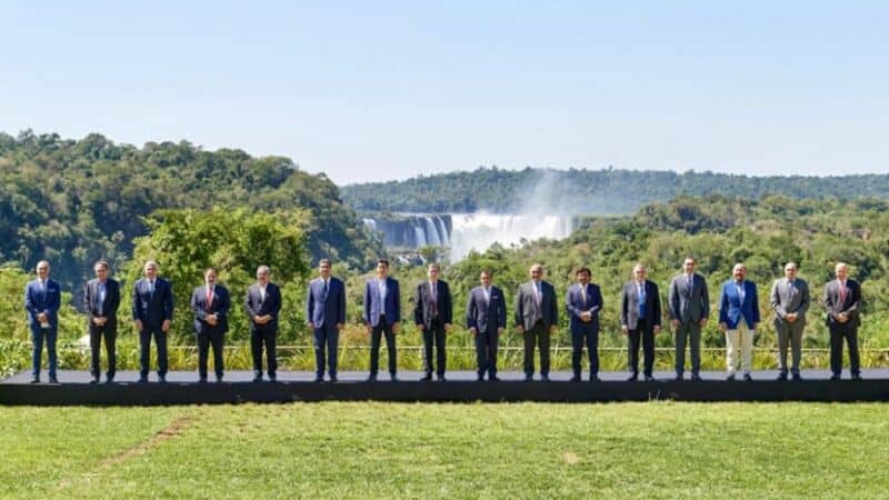 Con Herrera como anfitrión, comenzó el encuentro de Gobernadores del Norte en Iguazú