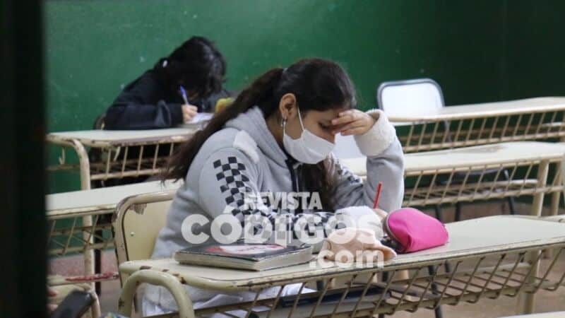 Arce pidió reforzar la tarea de concientización para un regreso seguro a las aulas