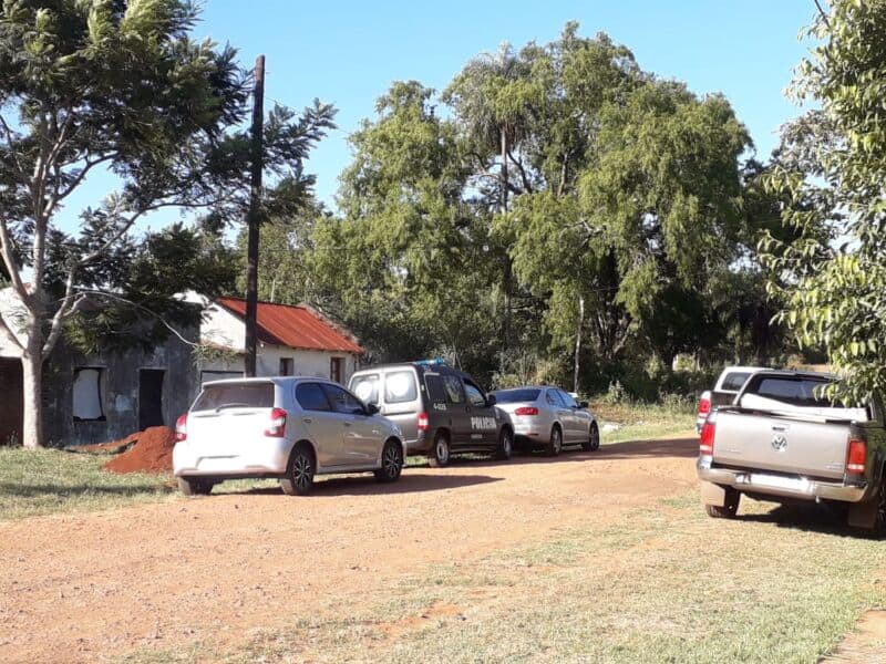 Hallaron el cuerpo de un hombre con múltiples heridas cortantes en San Javier: atraparon al presunto homicida