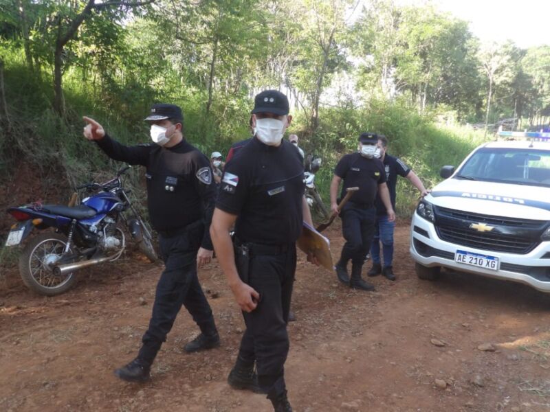 Hallaron muerto y con un disparo en la cabeza al joven que era buscado en Irigoyen: hay un detenido 2 4 - joven buscado hallado muerto 2 - 3