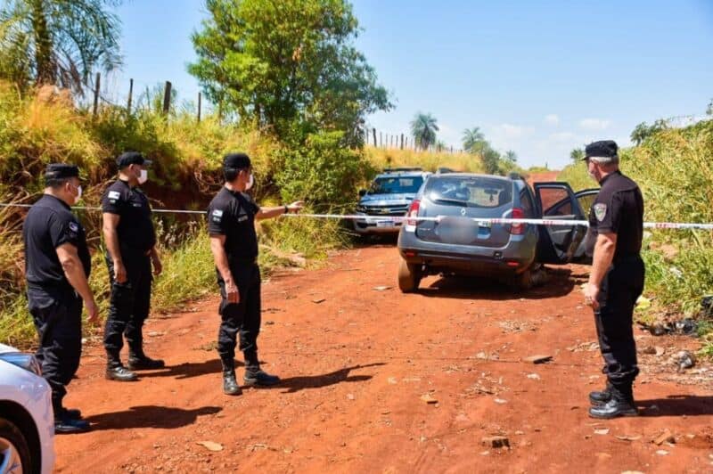 Recuperaron una camioneta que había sido robada en el barrio San Lucas 1 2 - policial2 - 1