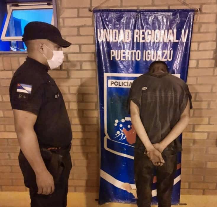 Terminó preso tras sustraer herramientas de un taller y esconderse dentro de una rueda