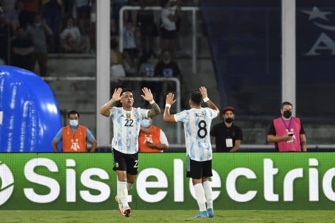 Argentina imparable: derrotó a Colombia y la dejó casi sin chances de Qatar 2022