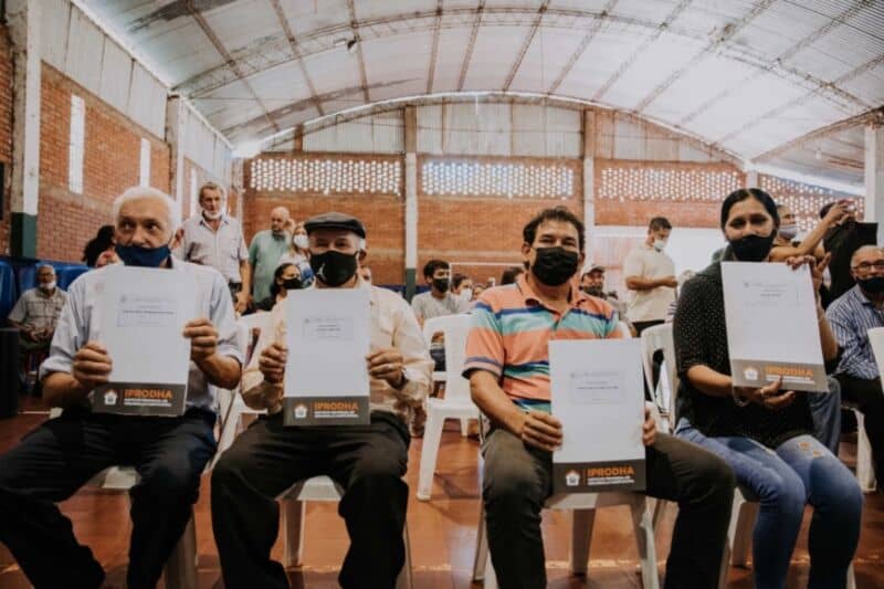 Herrera en Puerto Rico: "Vamos a seguir dando soluciones habilitaciones en toda la provincia" 1 2 - 3 Puerto Rico - 1