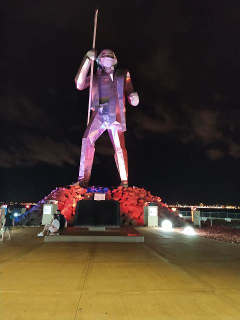Edificios emblemáticos de Misiones se iluminaron de naranja para concientizar sobre el Día Mundial del Riñón 1 2 - 4 indio andres guacurari - 1