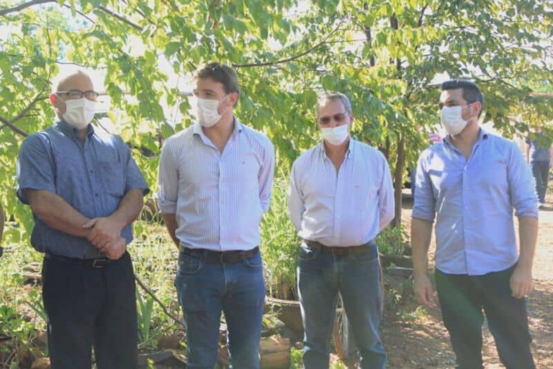 Asisten a productores hortícolas de Corpus 4 8 - ASISTENCI A PRODUCTORES 4 - 7