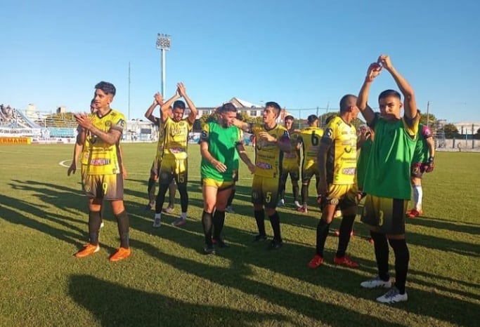 Crucero pisó fuerte en Gualeguaychú y derrotó 1-0 a Juventud Unida por la fecha 1 del Federal A