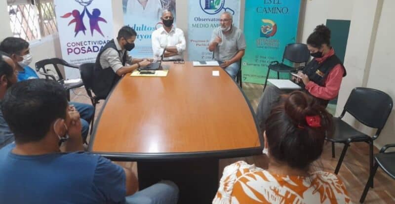 Posadas: vecinos del barrio Cruz del Sur solicitaron la intervención dela Defensoría por el servicio de agua potable 1 2 - Defensoria del Pueblo 2 - 1