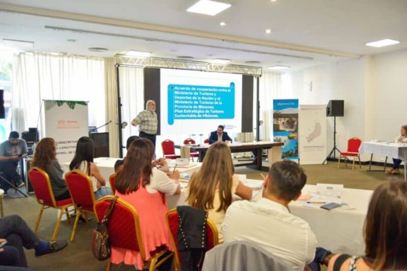 Municipios avanzan en el fortalecimiento de su perfil turístico 1 2 - Jornadas Municipios Turisticos 1 - 1