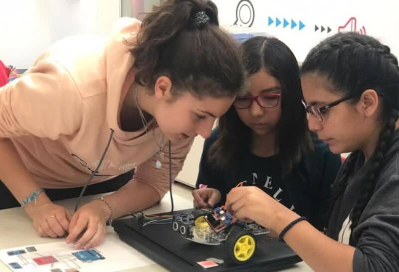Posadas: “Arduino Week” continúa sus actividades para chicos en el Parque del Conocimiento