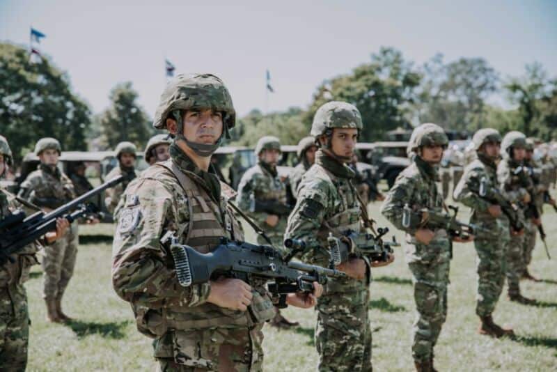 Herrera y Taiana dieron inicio a la instrucción básica de 1.500 aspirantes a soldados voluntarios 1 2 - VisitaMinistro Taiana 45 1 - 1