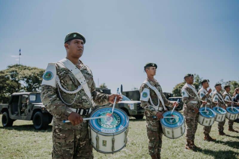 Herrera y Taiana dieron inicio a la instrucción básica de 1.500 aspirantes a soldados voluntarios 2 4 - VisitaMinistro Taiana 45 2 - 3