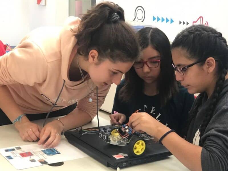 Extienden las propuestas de “Arduino Week" para estudiantes 2 4 - WhatsApp Image 2022 03 25 at 17.28.24 - 3
