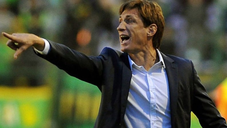 Patronato anunció la contratación de Facundo Sava como su nuevo DT