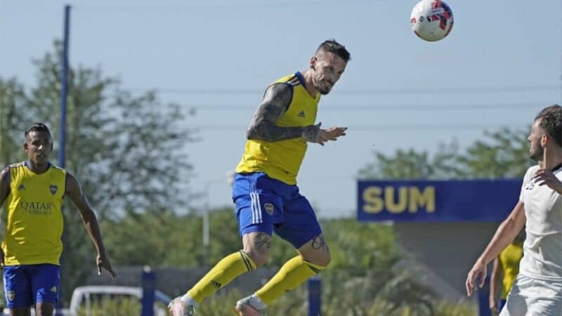 Benedetto apuntó contra Almendra: 