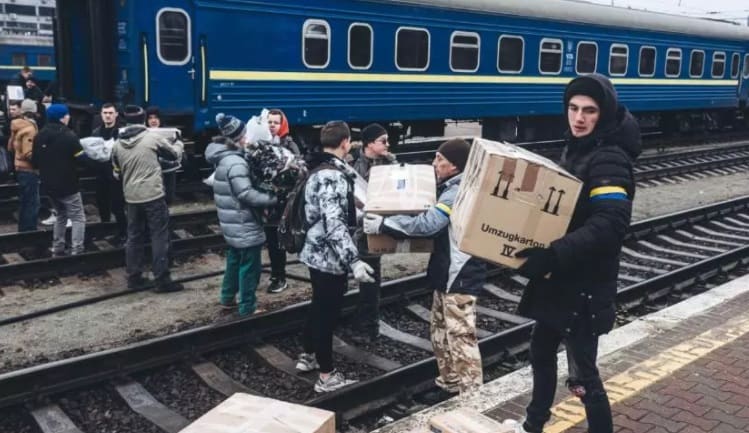 Postergan la evacuación: Ucrania y Rusia se acusan de incumplir el alto el fuego