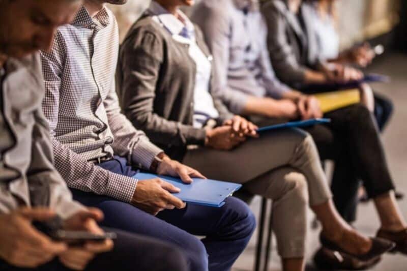 Empleo: afirman que una de cada cuatro compañías está atrasada en políticas de género
