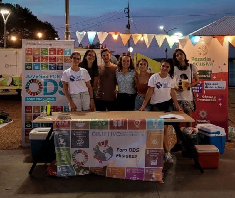 Realizaron con éxito la Feria de Emprendedores Sustentables del Foro de Jóvenes por los ODS 10 20 - feria foro ods 2022 4 - 19