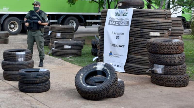 incautan en misiones 369 neumaticos que eran trasladados en un transporte de encomiendas 1 - 1