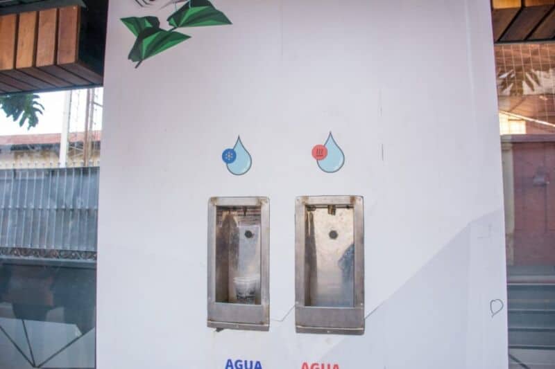 Posadas: instalan señaléticas para personas con TEA 3 6 - instalan 1 - 5