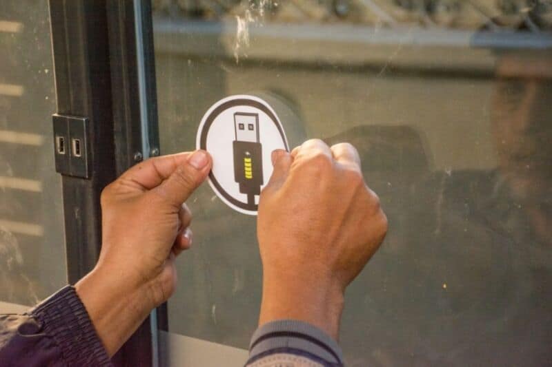 Posadas: instalan señaléticas para personas con TEA 2 4 - instalan 4 - 3