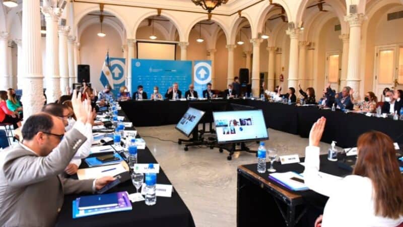 Ministros de Educación aprobaron fortalecer la ESI en todo el país