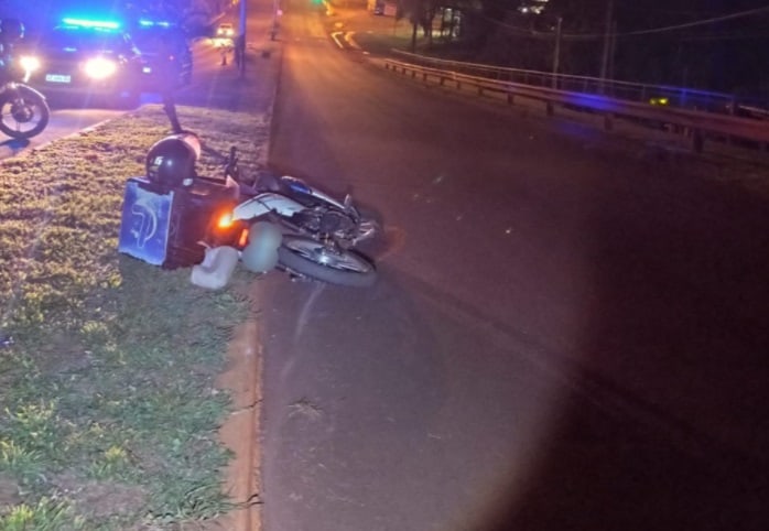 Motociclista cayó a la cinta asfáltica y perdió la vida en Oberá